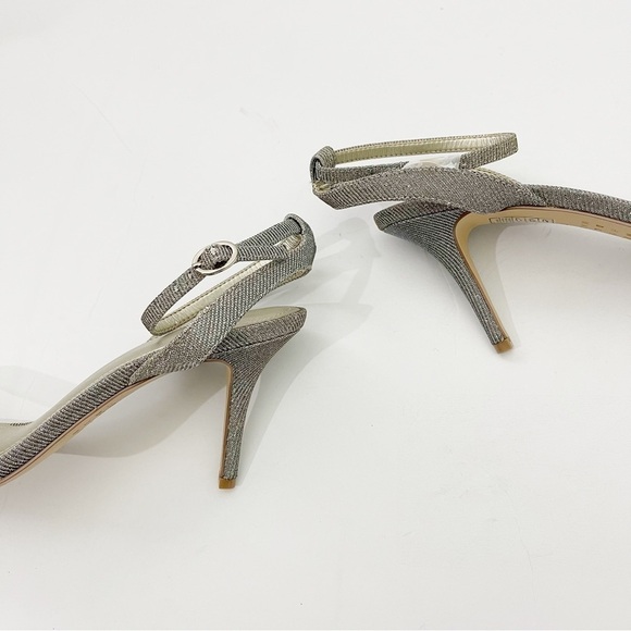 White House Black Market Silver Heels Size 7 1/2 - Picture 7 of 10